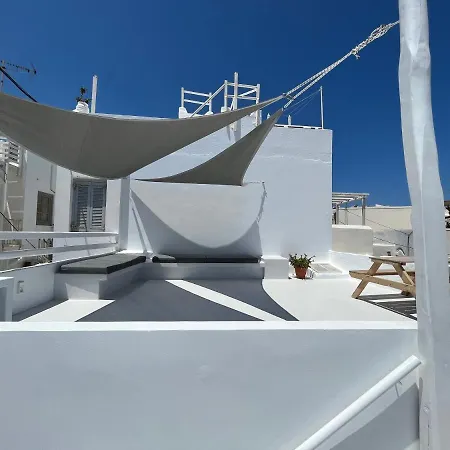 Cycladic Rooftop House In The Heart Of Parikia Сasa de vacaciones